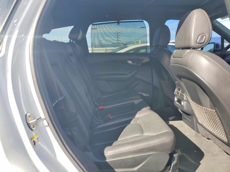 Photo 11 from auction – 2017 AUDI Q7 PRESTIG with VIN WA1VAAF76HD009104