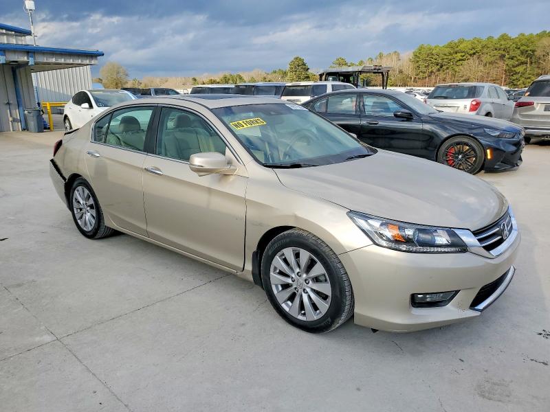 Photo 4 from auction – 2014 HONDA ACCORD EXL with VIN 1HGCR2F86EA025418