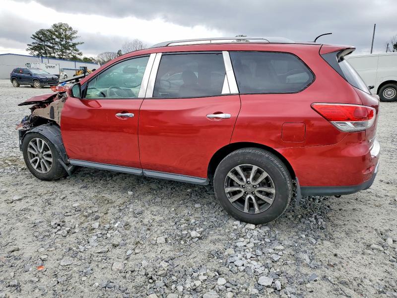 Photo 2 from auction – 2015 NISSAN PATHFINDER with VIN 5N1AR2MN1FC631662