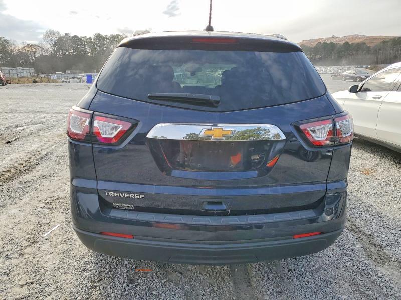 Photo 6 from auction – 2017 CHEVROLET TRAVERSE with VIN 1GNKRFED0HJ219079