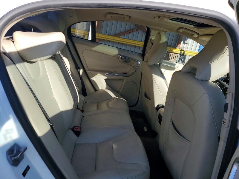 Photo 10 from auction – 2015 VOLVO S60 with VIN YV140MFB6F1301466