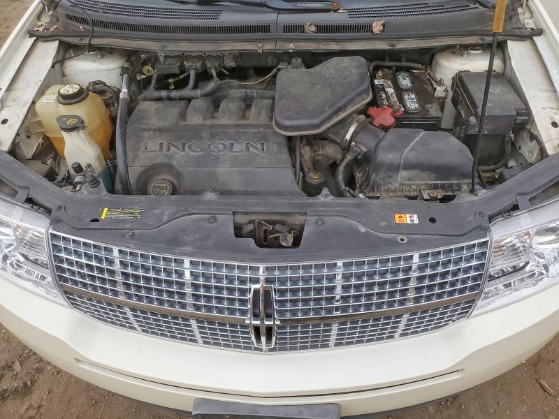 Photo 12 from auction – 2007 LINCOLN MKX with VIN 2LMDU68C27BJ02335