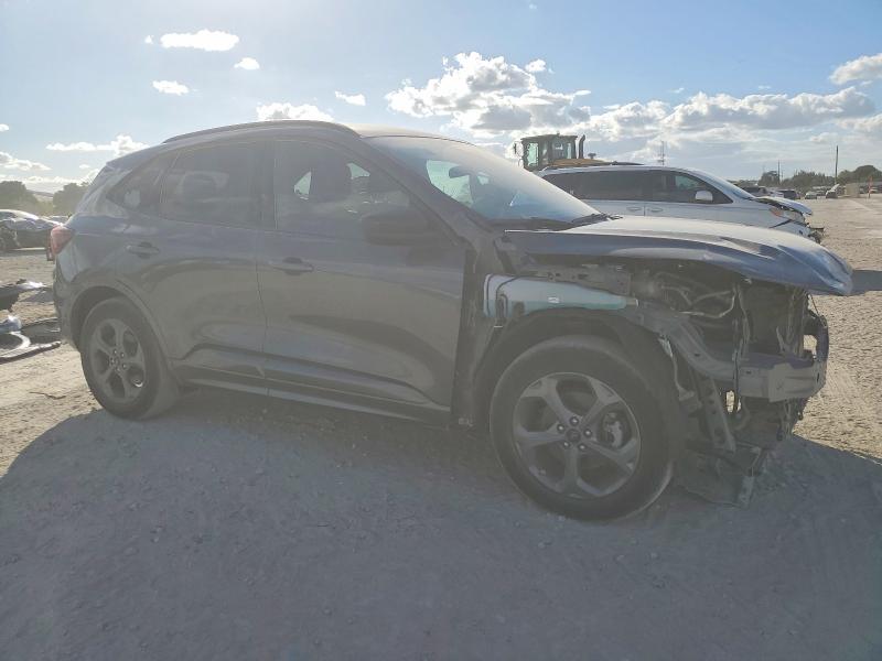 Photo 4 from auction – 2023 FORD ESCAPE ST with VIN 1FMCU0MN8PUA43863