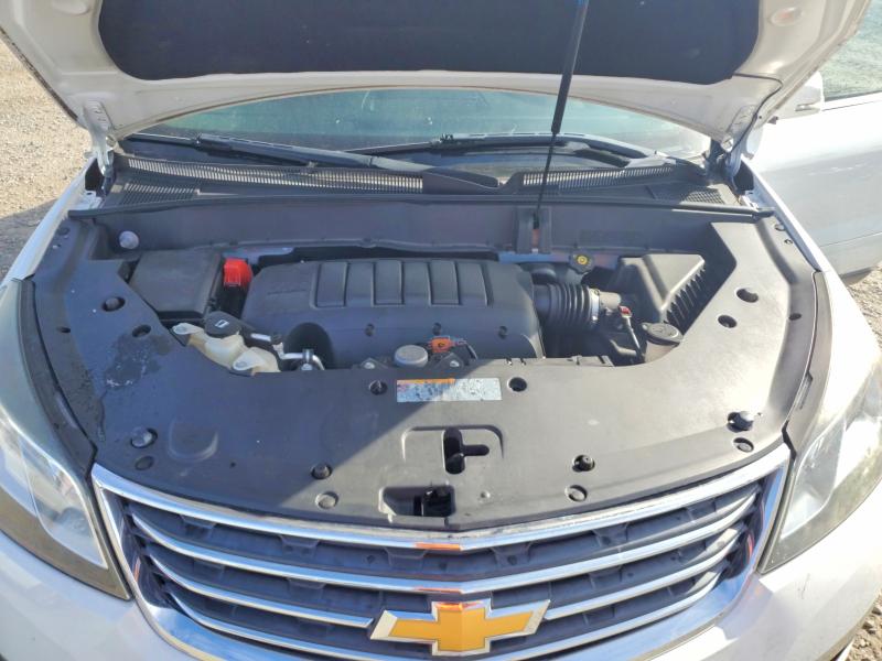 Photo 12 from auction – 2017 CHEVROLET TRAVERSE with VIN 1GNKRHKD2HJ271135