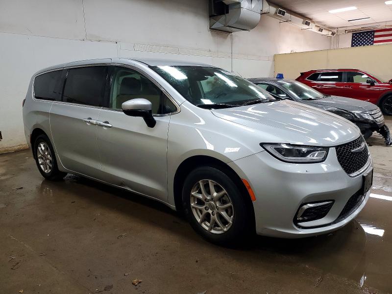 Photo 4 from auction – 2023 CHRYSLER PACIFICA with VIN 2C4RC1BG3PR553367