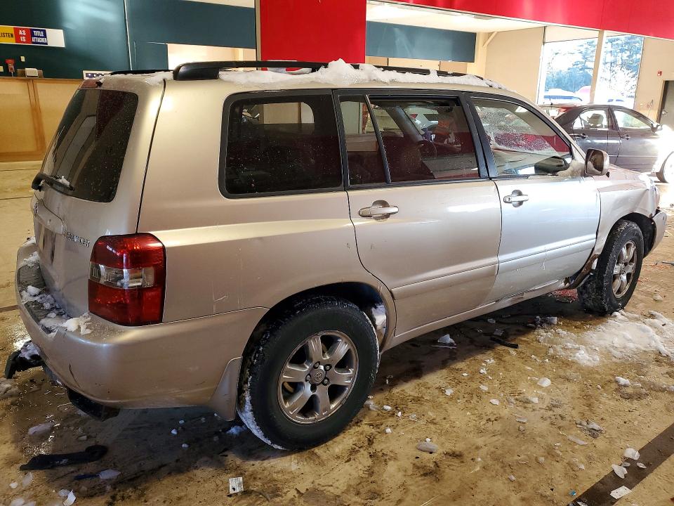 Photo 3 from auction – 2005 TOYOTA HIGHLANDER with VIN JTEEP21A250109843