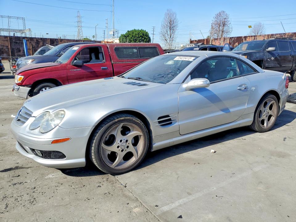 MERCEDES-BENZ SL 2005 with VIN WDBSK75F45F105538 - Photo from auction