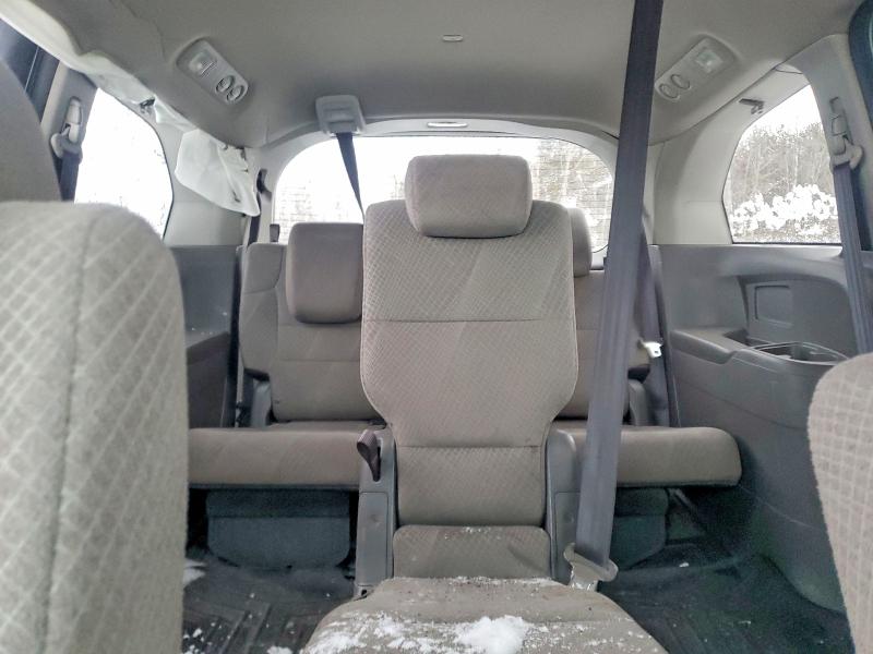 Photo 10 from auction – 2016 HONDA ODYSSEY SE with VIN 5FNRL5H33GB504645