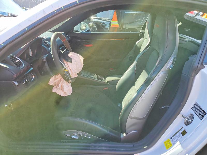 Photo 7 from auction – 2021 PORSCHE CAYMAN GT4 with VIN WP0AC2A80MK289354