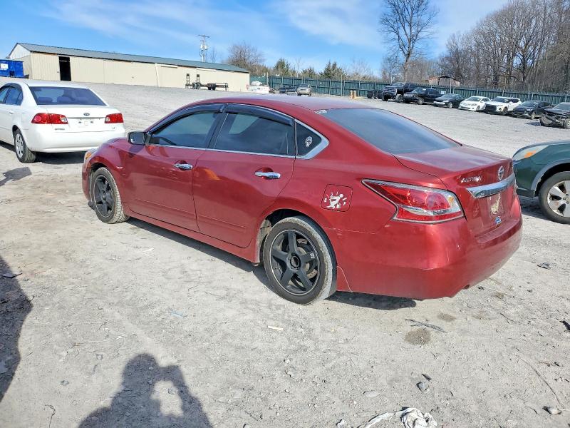 Photo 2 from auction – 2015 NISSAN ALTIMA with VIN 1N4AL3AP7FC479104