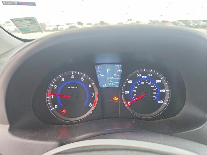 Photo 9 from auction – 2014 HYUNDAI ACCENT GLS with VIN KMHCT4AE4EU635949