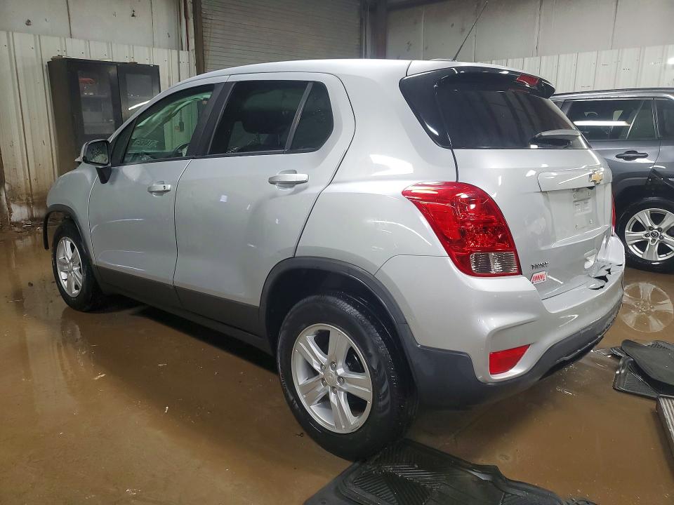 Photo 2 from auction – 2020 CHEVROLET TRAX with VIN 3GNCJKSB6LL121733