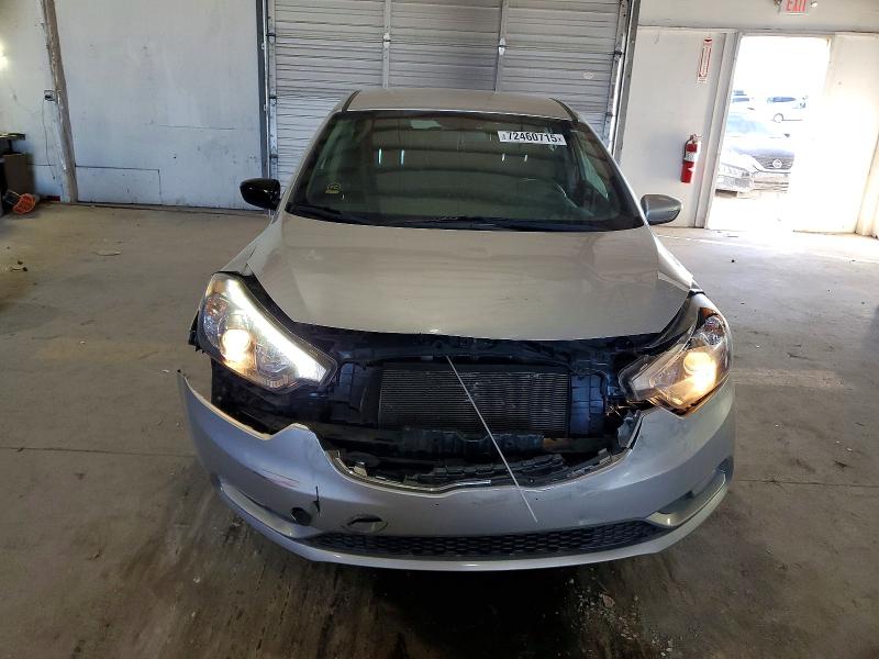 Photo 5 from auction – 2015 KIA FORTE EX with VIN KNAFX4A88F5371207