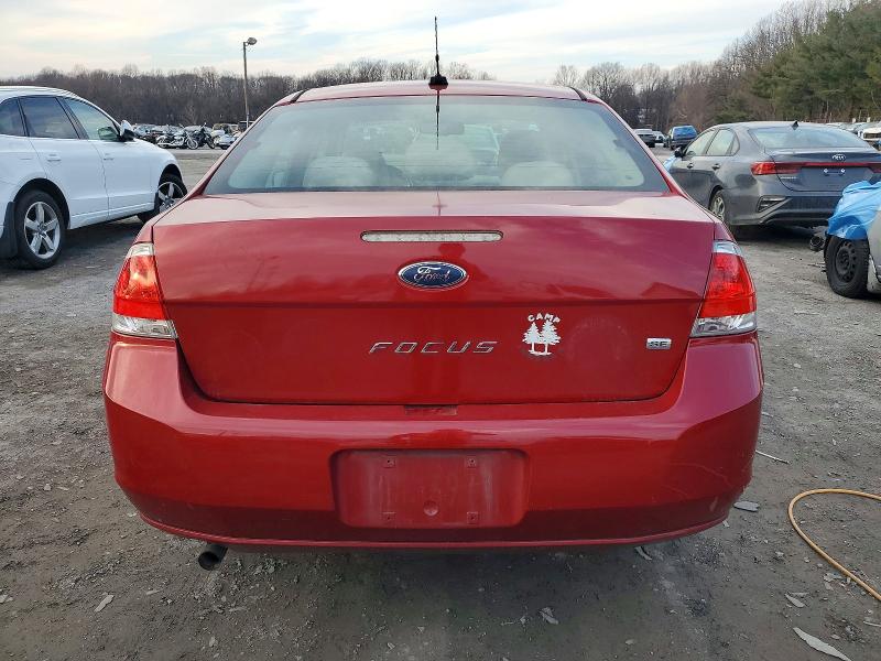 Photo 6 from auction – 2011 FORD FOCUS SE with VIN 1FAHP3FN5BW132499