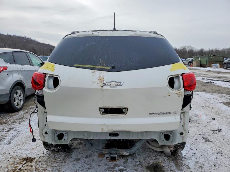 Photo 6 from auction – 2012 CHEVROLET TRAVERSE L with VIN 1GNKRGED3CJ398846