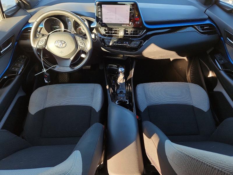 Photo 8 from auction – 2019 TOYOTA C-HR XLE with VIN NMTKHMBX0KR095046
