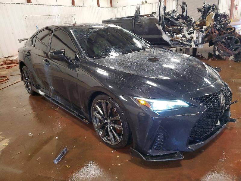 Photo 4 from auction – 2021 LEXUS IS with VIN JTHGZ1E25M5019087
