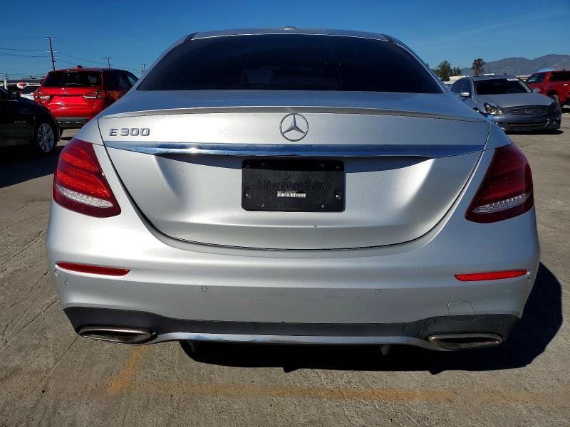 Photo 6 from auction – 2017 MERCEDES-BENZ E with VIN WDDZF4JBXHA181102