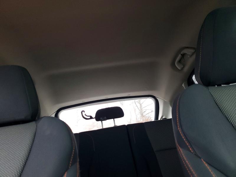 Photo 10 from auction – 2018 SUBARU CROSSTREK with VIN JF2GTABC1JH288540