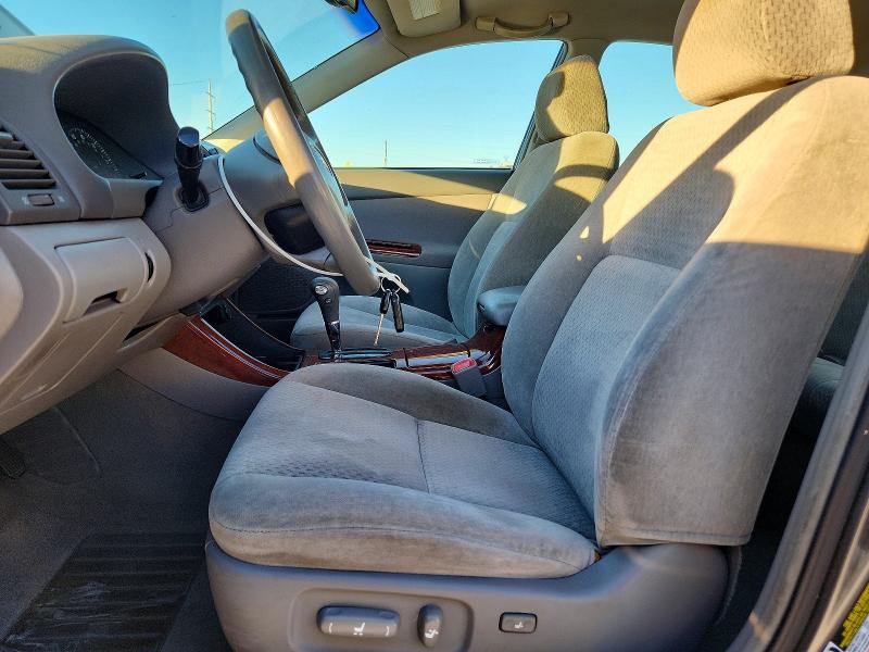 Photo 7 from auction – 2004 TOYOTA CAMRY LE with VIN 4T1BE32K24U866397
