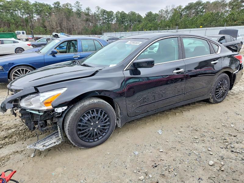 NISSAN ALTIMA 2.5 2015 with VIN 1N4AL3AP1FN869524 - Photo from auction