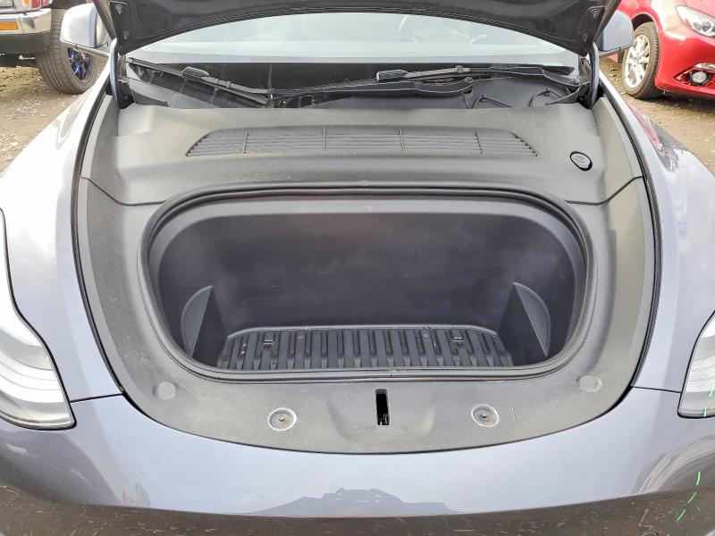 Photo 11 from auction – 2022 TESLA MODEL Y with VIN 7SAYGAEE2NF541023