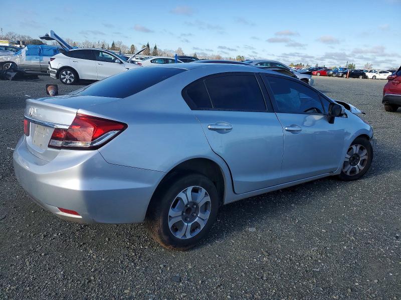 Photo 3 from auction – 2015 HONDA CIVIC LX with VIN 2HGFB2F51FH526646