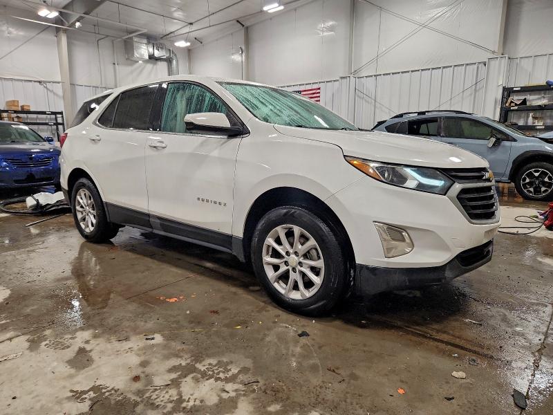 Photo 4 from auction – 2018 CHEVROLET EQUINOX LT with VIN 3GNAXSEVXJS593755