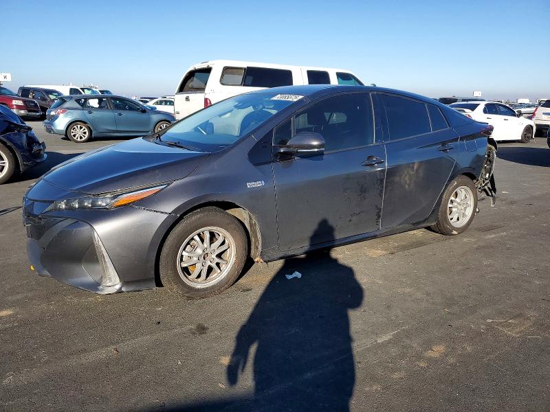 TOYOTA PRIUS PRIM 2018 with VIN JTDKARFP9J3078629 - Photo from auction