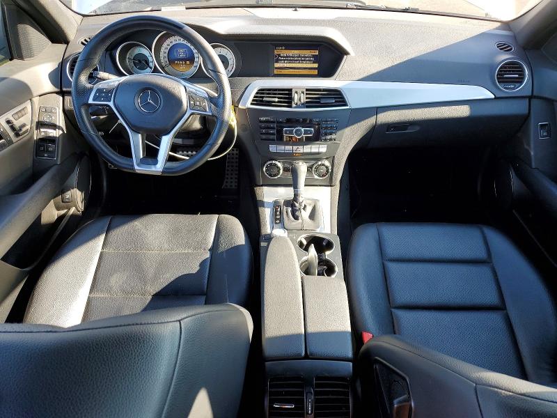 Photo 8 from auction – 2012 MERCEDES-BENZ C 300 4MAT with VIN WDDGF8BB6CA724693