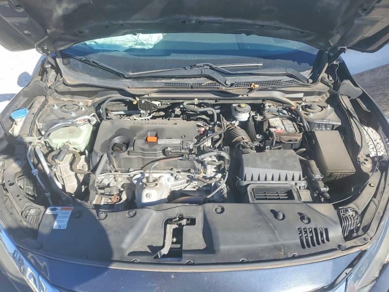 Photo 11 from auction – 2018 HONDA CIVIC with VIN 19XFC2F53JE022633