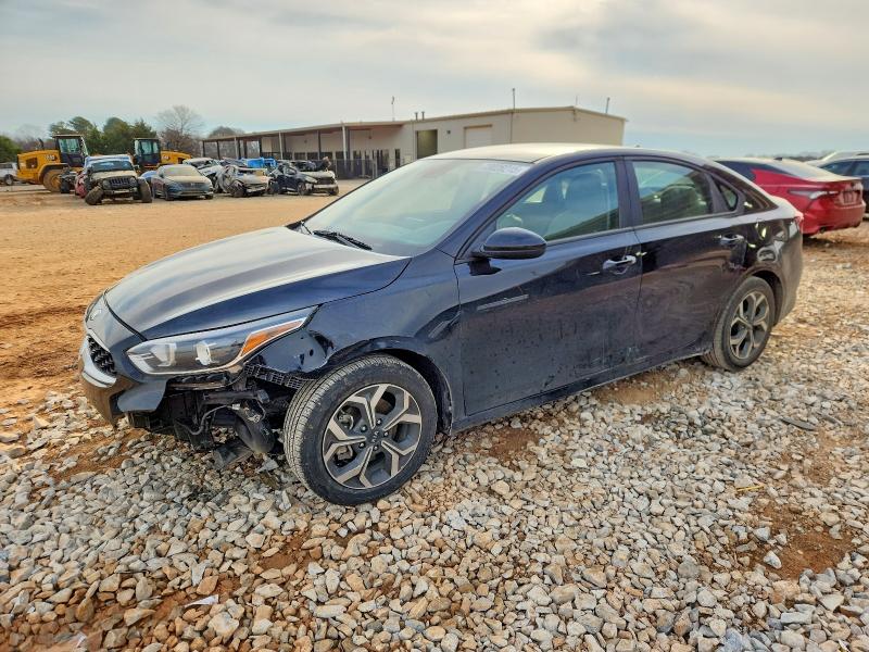 KIA FORTE FE 2019 with VIN 3KPF24AD5KE130962 - Photo from auction