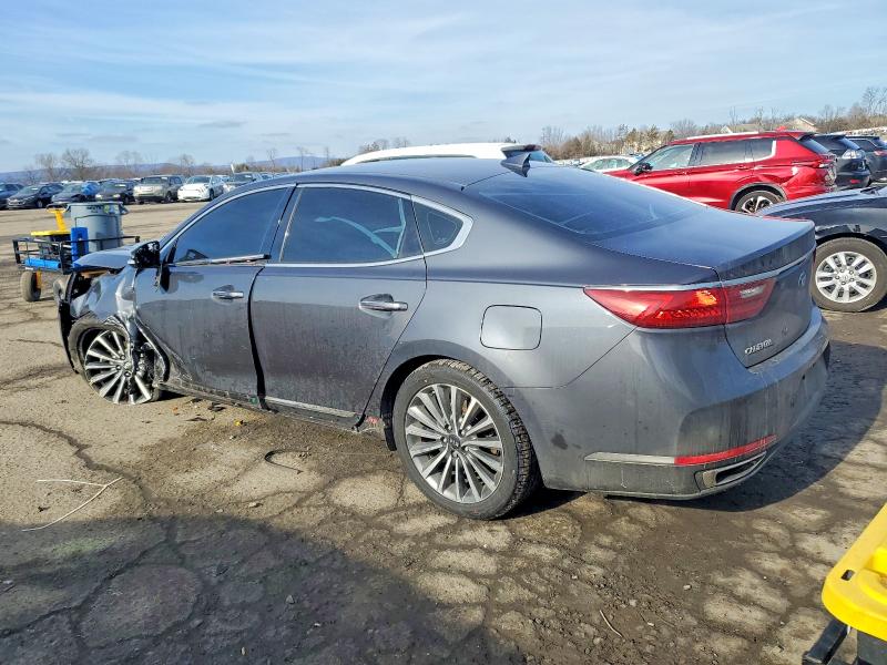 Photo 2 from auction – 2017 KIA CADENZA with VIN KNALB4J17H5039332