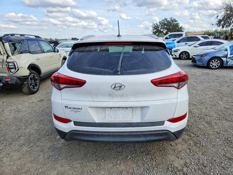 Photo 6 from auction – 2016 HYUNDAI TUCSON with VIN KM8J33A42GU122680