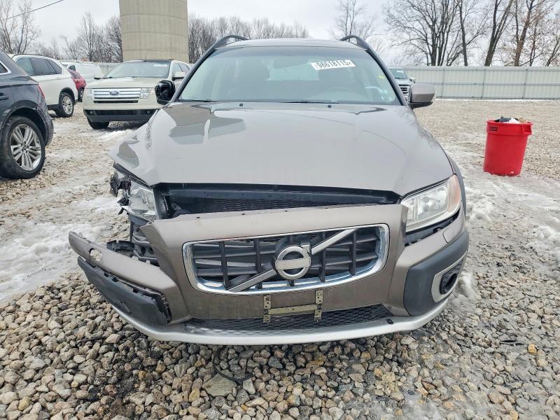 Photo 5 from auction – 2011 VOLVO XC70 3.2 with VIN YV4952BZ5B1099456