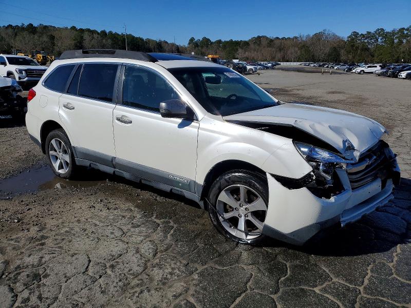 Photo 4 from auction – 2013 SUBARU OUTBACK 2. with VIN 4S4BRBSC5D3201667
