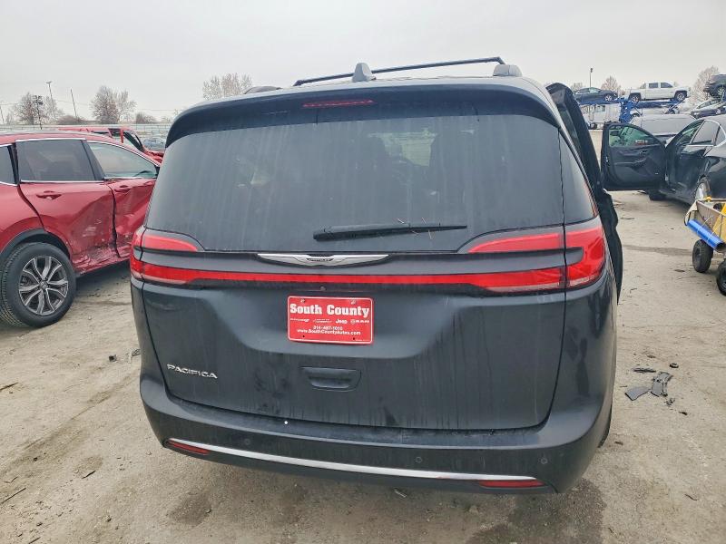 Photo 6 from auction – 2022 CHRYSLER PACIFICA T with VIN 2C4RC1BG0NR117198