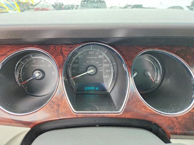Photo 9 from auction – 2010 FORD TAURUS SEL with VIN 1FAHP2EW6AG157621