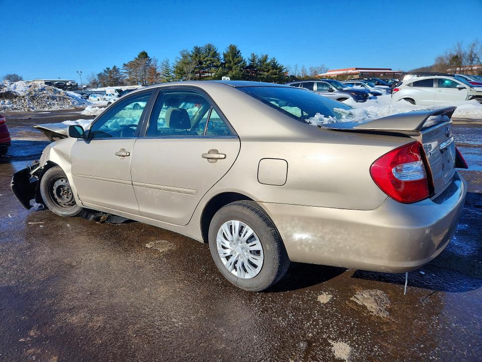 Photo 2 from auction – 2004 TOYOTA CAMRY LE with VIN 4T1BE32K44U266657
