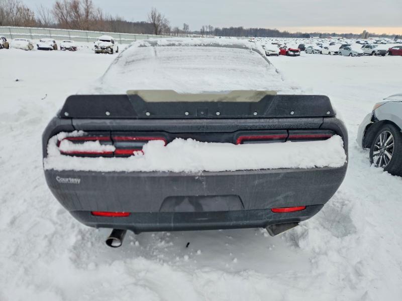 Photo 6 from auction – 2022 DODGE CHALLENGER with VIN 2C3CDZAGXNH257353