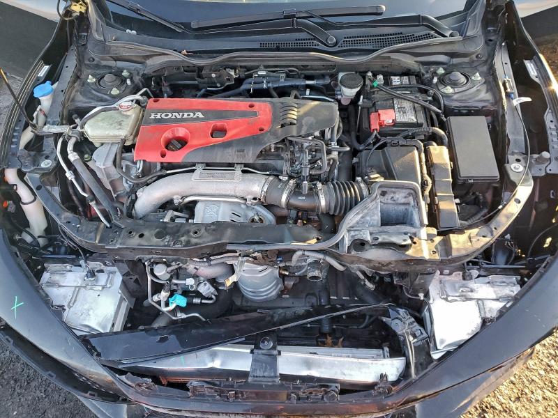 Photo 11 from auction – 2018 HONDA CIVIC TYPE with VIN SHHFK8G77JU204396