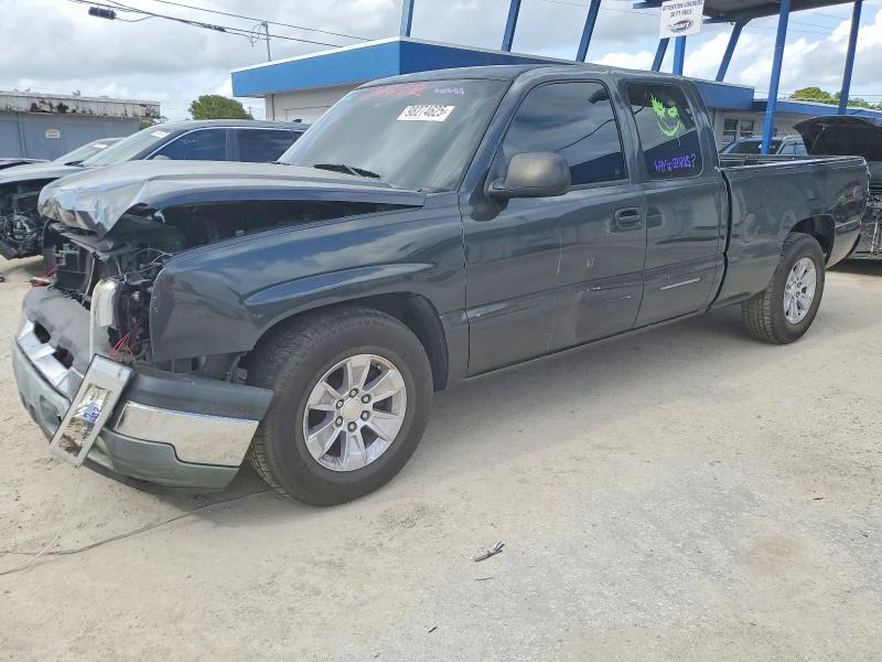 CHEVROLET SILVERADO 2005 with VIN 2GCEC19V551200840 - Photo from auction