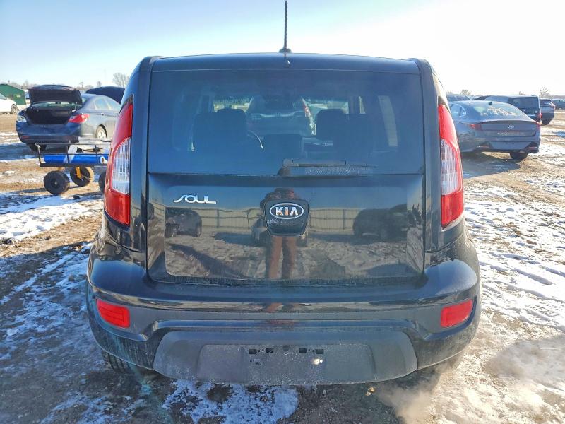Photo 6 from auction – 2012 KIA SOUL with VIN KNDJT2A52C7446115