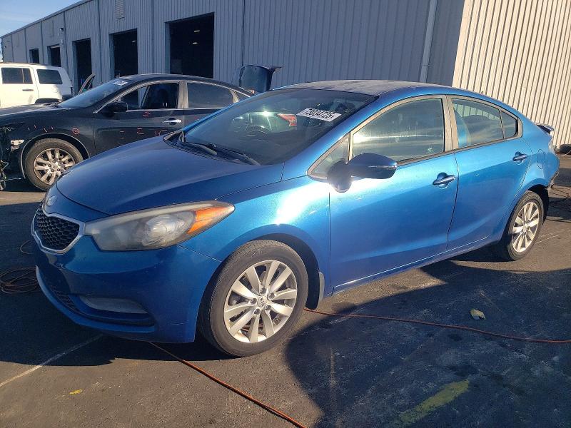 KIA FORTE LX 2014 with VIN KNAFX4A68E5251503 - Photo from auction