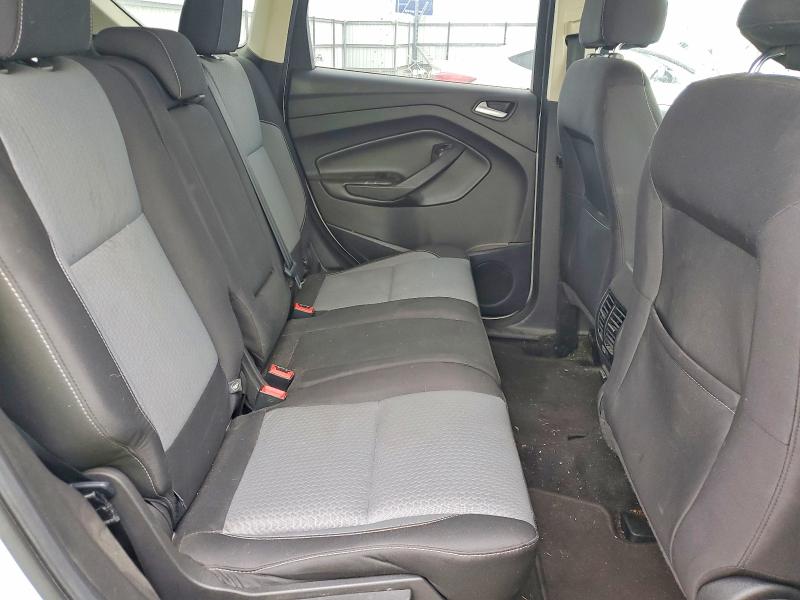 صورة رقم 10 من المزاد - 2017 FORD ESCAPE مع VIN 1FMCU0GD0HUE38768