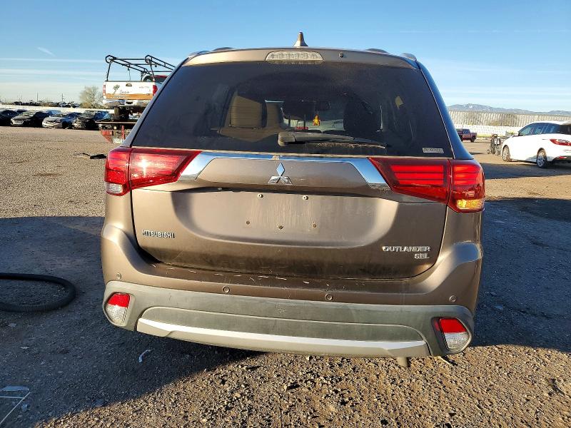 Photo 6 from auction – 2017 MITSUBISHI OUTLANDER with VIN JA4AZ3A36HZ065005
