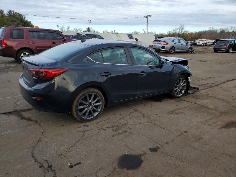 Photo 3 from auction – 2018 MAZDA 3 with VIN 3MZBN1V38JM274920