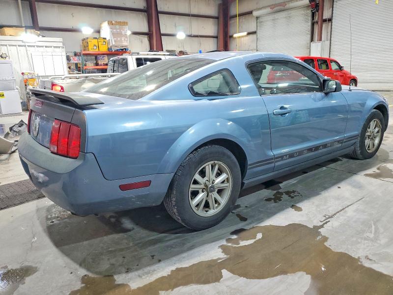 Photo 3 from auction – 2005 FORD MUSTANG with VIN 1ZVFT80N855244076