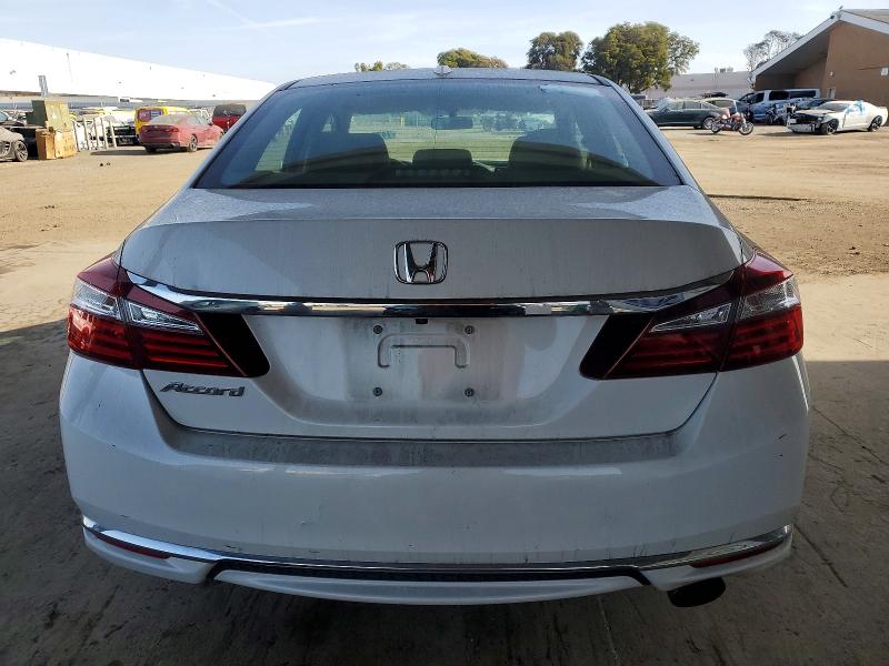 Photo 6 from auction – 2016 HONDA ACCORD with VIN 1HGCR2F72GA214240