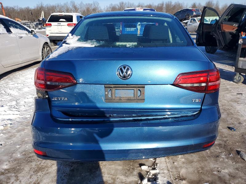 Photo 6 from auction – 2017 VOLKSWAGEN JETTA with VIN 3VW2B7AJ3HM374644